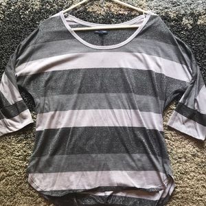 American Eagle 3/4 Sleeve Top